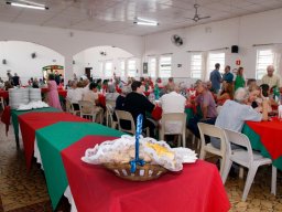 Abril em Portugal&quot;  &quot;Bacalhau a Lagareiro
