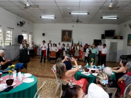 Feijoada no Elos Clube de S.V. Música