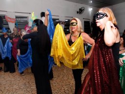 Noite da Pizza no Elos Clube e Desfile de Máscaras Venezianas