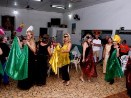 Noite da Pizza no Elos Clube e Desfile de Máscaras Venezianas