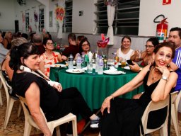 Noite da Pizza no Elos Clube e Desfile de Máscaras Venezianas