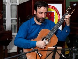 VIOLÃO ERUDITO NO INSTITUTO-ESPETÁCULO AMANHECER