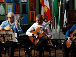 VIOLÃO ERUDITO NO INSTITUTO-ESPETÁCULO AMANHECER